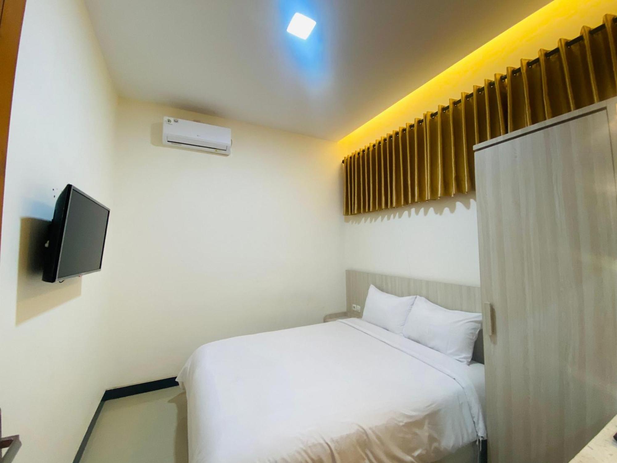 Kanggo Riko Family Homestay Mitra Reddoorz Banyuwangi  Exterior photo
